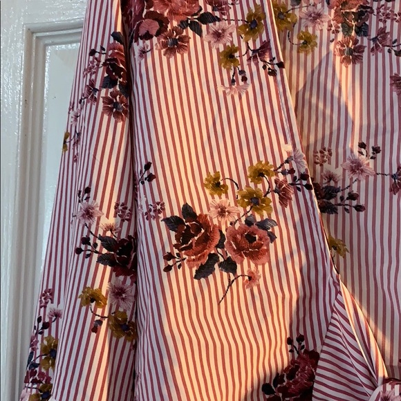 Top - Picture 3 of 3